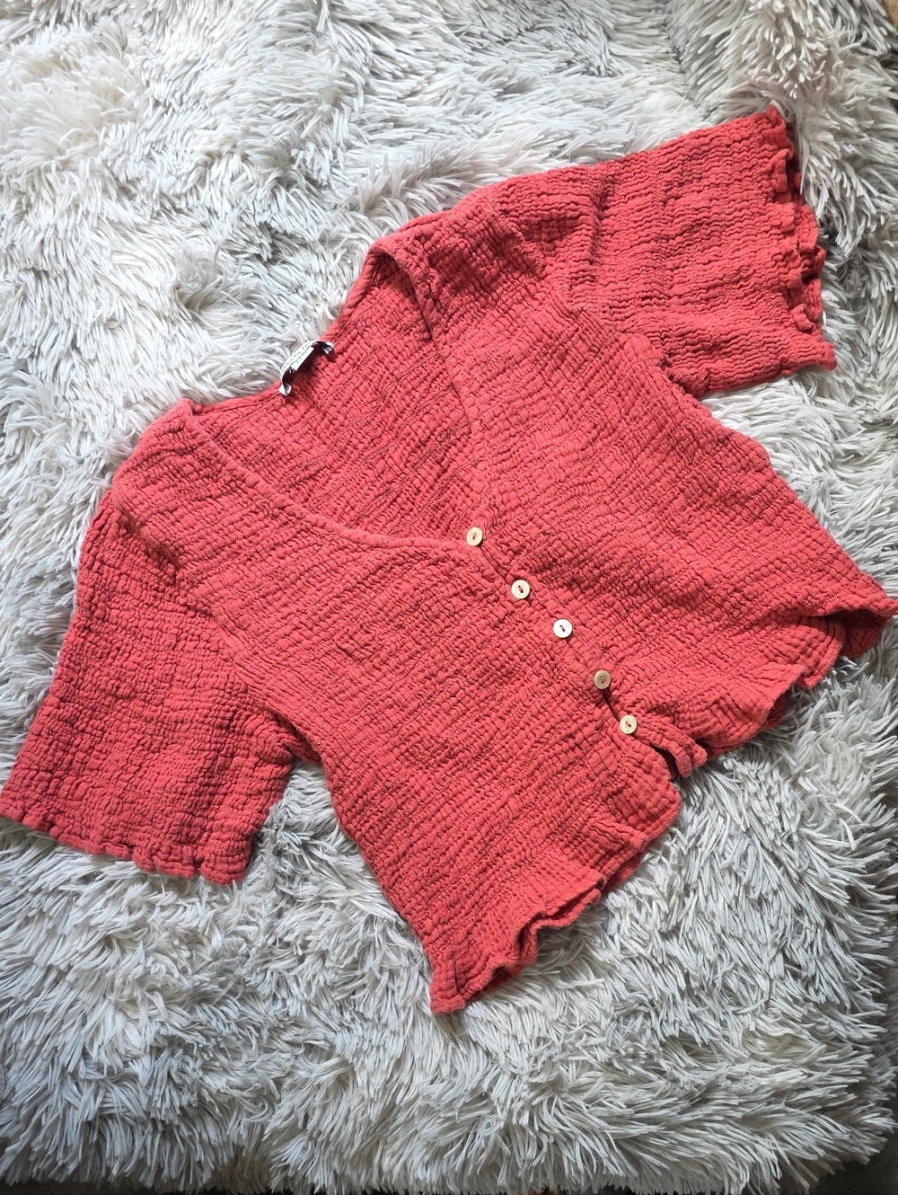 American Eagle Outfitters Coral Pink Textured Button-Front Crop Top